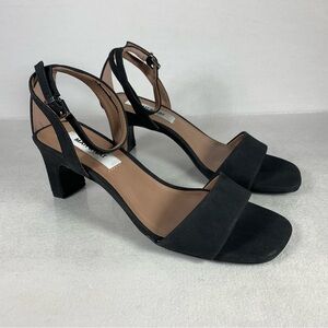NWT Matt & Nat Women’s Elodie Square Toe Heeled Sandal in Black Size 5